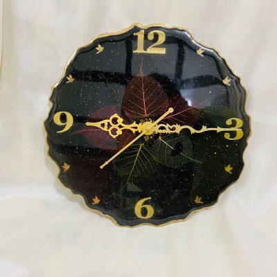 Peepal leaves Table clock