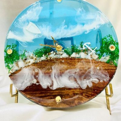 Shagwan wood ocean clock