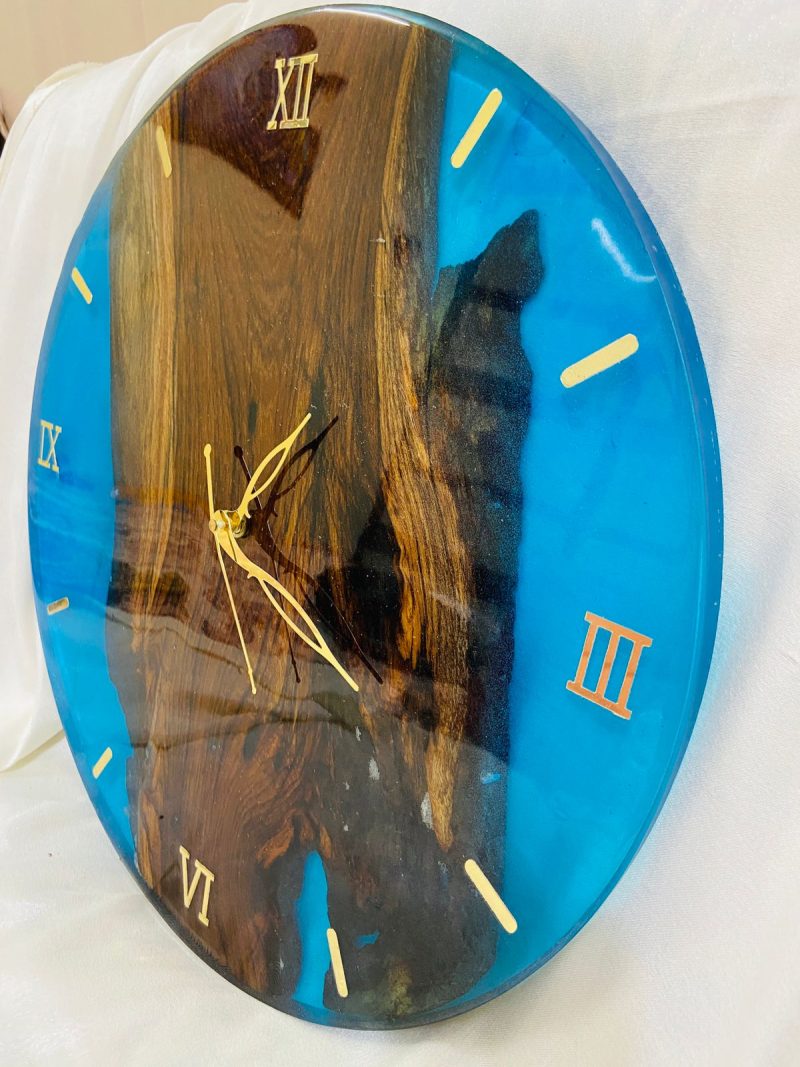 Shagwan wood wall clock - Image 2