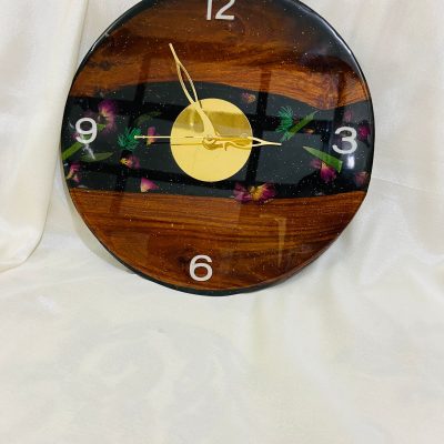 Shagwan wood wall clock