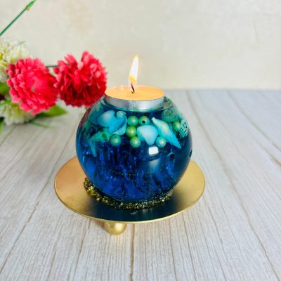 Ocean inspired dome shape tealight with metal plate