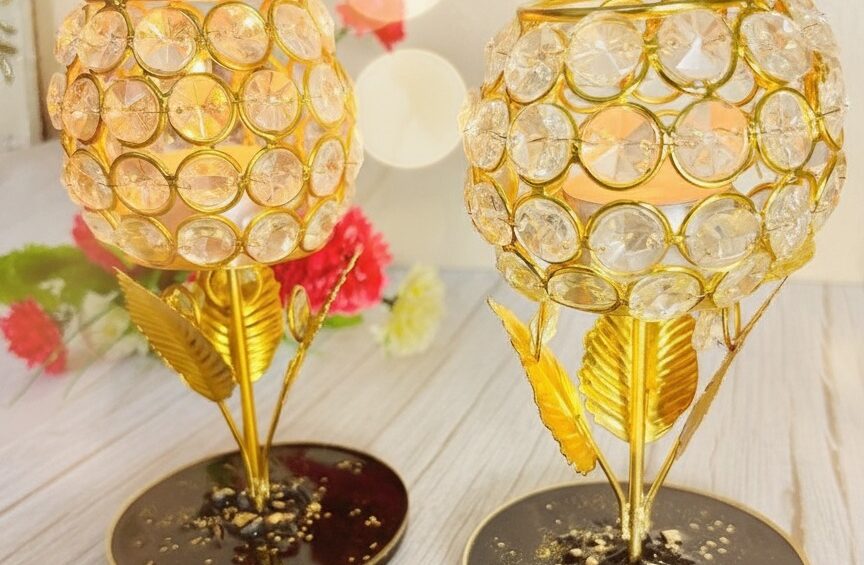 “Crystal Flower Tealight Holder with Resin Base – Elegant Home Décor”